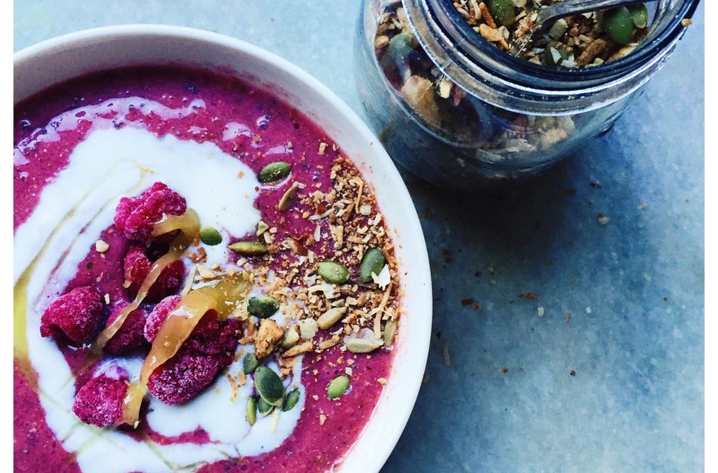 Raspberry & Kefir Digestive Smoothie