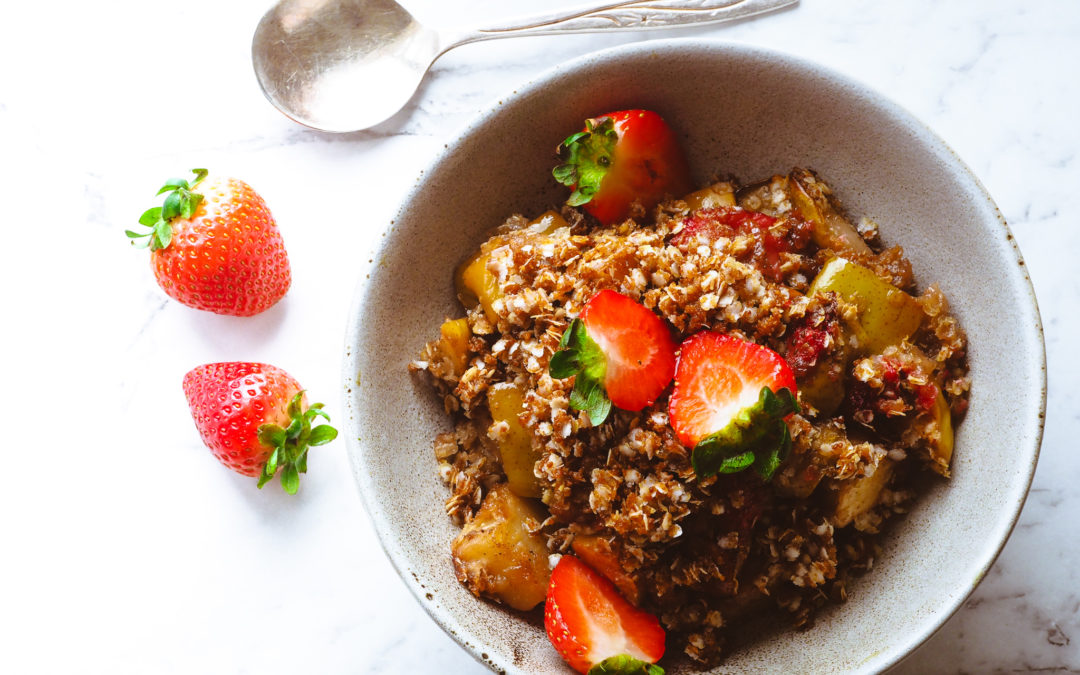Strawberry & Pear Quinoa Crust Crumble