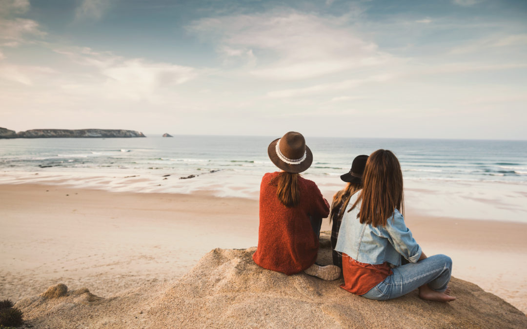 Make Someone Happy – Listen