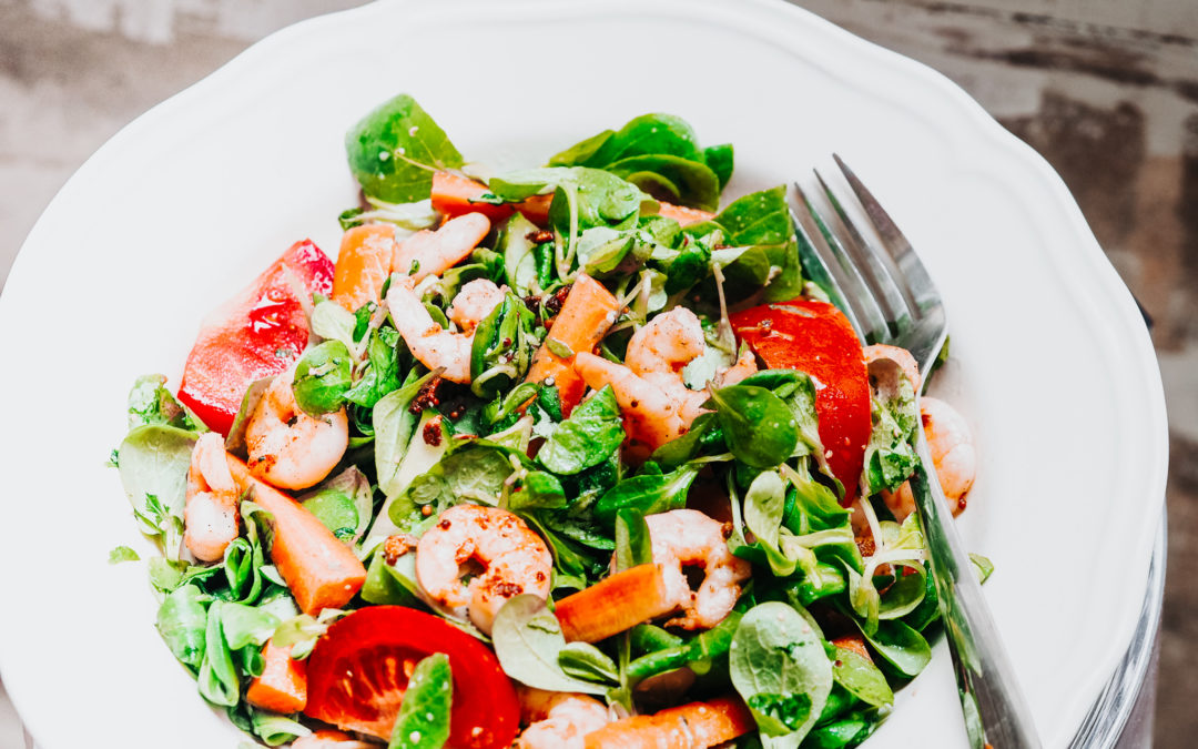 Garlic Prawn Garden Salad