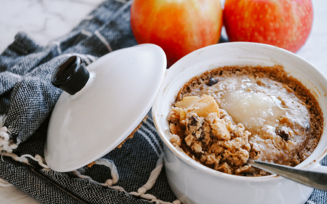 Apple Raisin & Cinnamon Protein Baked Oats